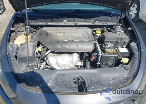 2015 Dodge Dart Sxt из США, поврежденный, VIN 1C3CDFBB8FD199789